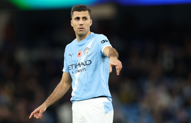 爱游戏平台体验-记者：皇马对罗德里的兴趣有所冷却，世界杯发挥将影响皇马决策